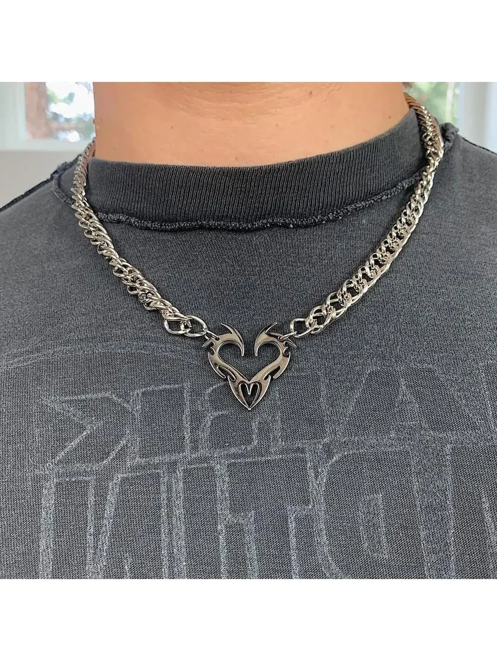 Y2k 2000s grunge style heart shaped pendant cuban link necklace. Unisex. Brand